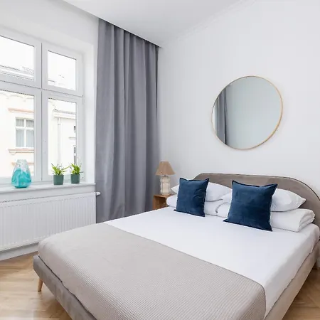 4-bedroom - Private Sauna - Wielopole 7 Διαμέρισμα Krasków