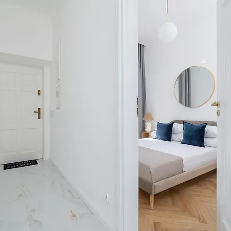 4-bedroom - Private Sauna - Wielopole 7 Lejlighed Kraków
