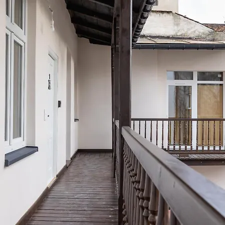 Sonata Apartment - 4Br & Private Sauna - Center * קרקוב