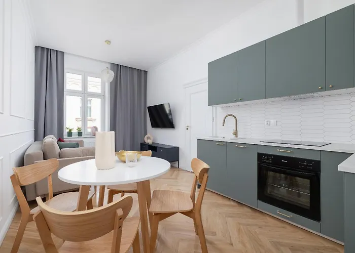 Appartamento 4-bedroom - Private Sauna - Wielopole 7 *