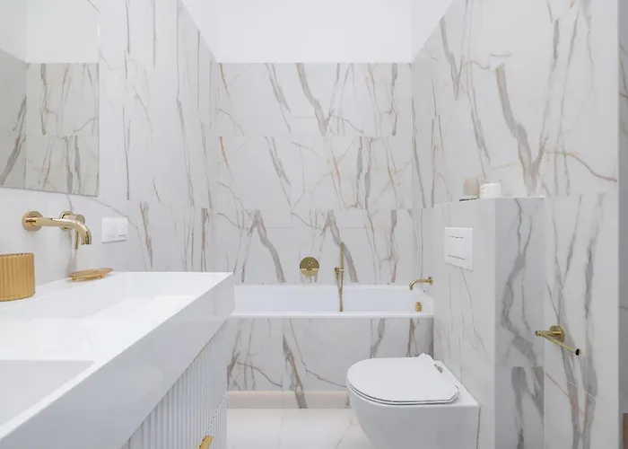 4-bedroom - Private Sauna - Wielopole 7 Appartamento